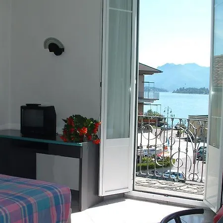 アパートホテル Holiday Residence 3*