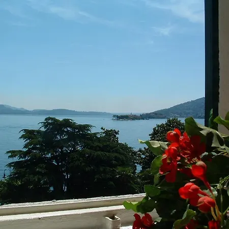 Aparthotel Holiday Residence 3*