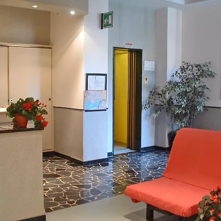 Apartahotel Holiday Residence