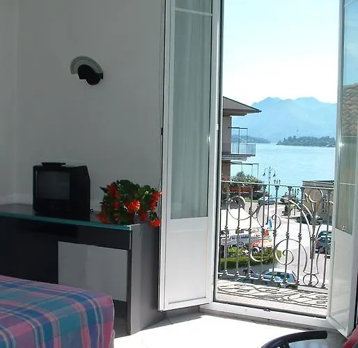 Apartahotel Holiday Residence 3*